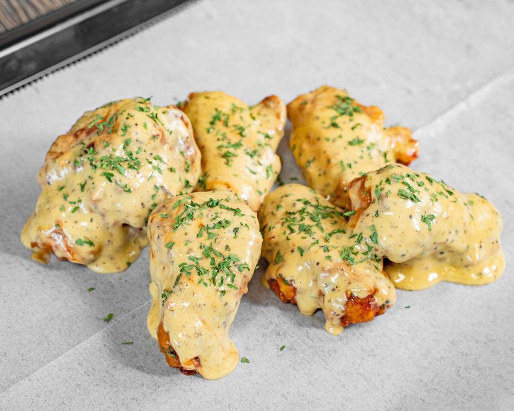 Creamy garlic parmesan sauced wings